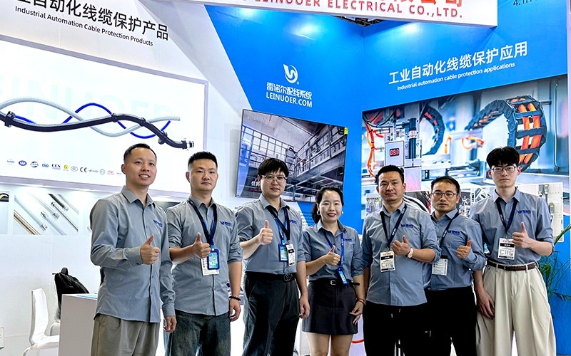 浙江雷諾爾電氣參展工博會(huì )圓滿(mǎn)成功，工業(yè)線(xiàn)纜連接保護方案收獲關(guān)注與認可