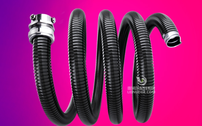 工業(yè)線(xiàn)纜保護(hù)必看！雷諾爾教你如何選對(duì)軟管與接頭